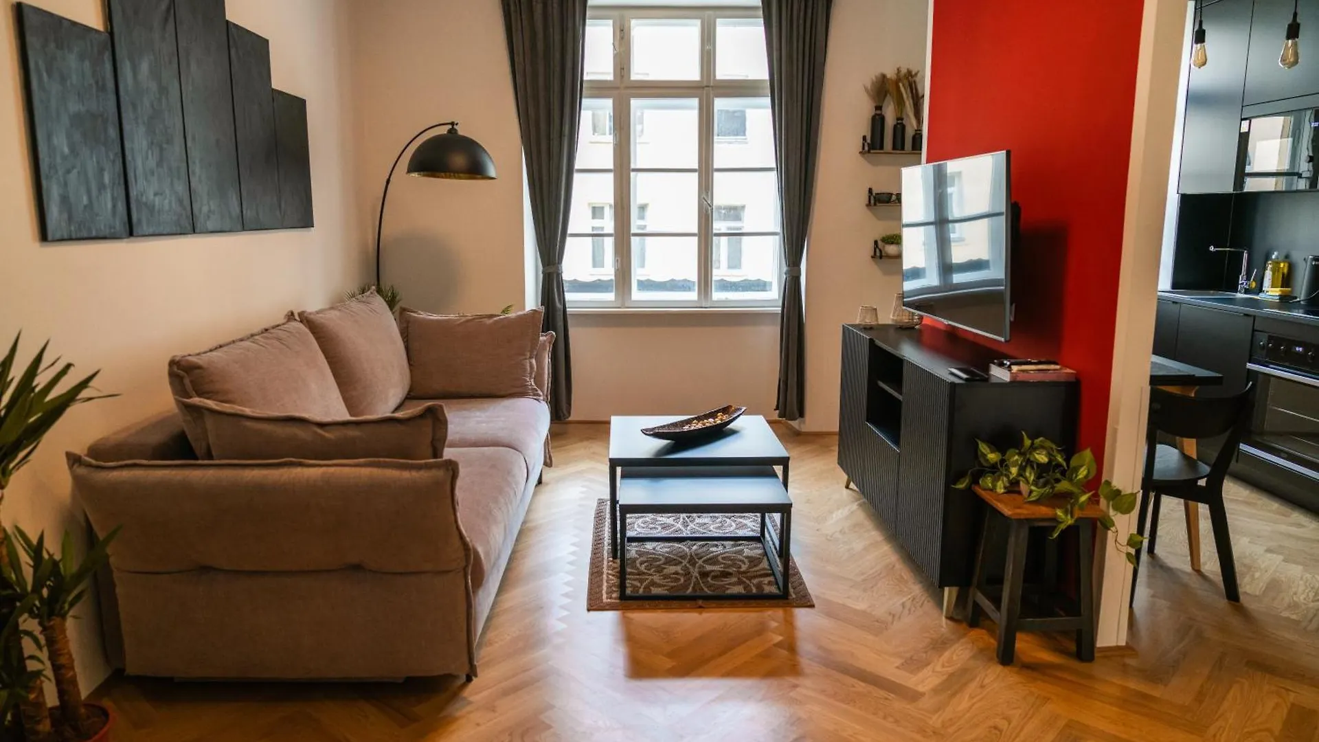 Apartment Vienna City: Live, Work, Play