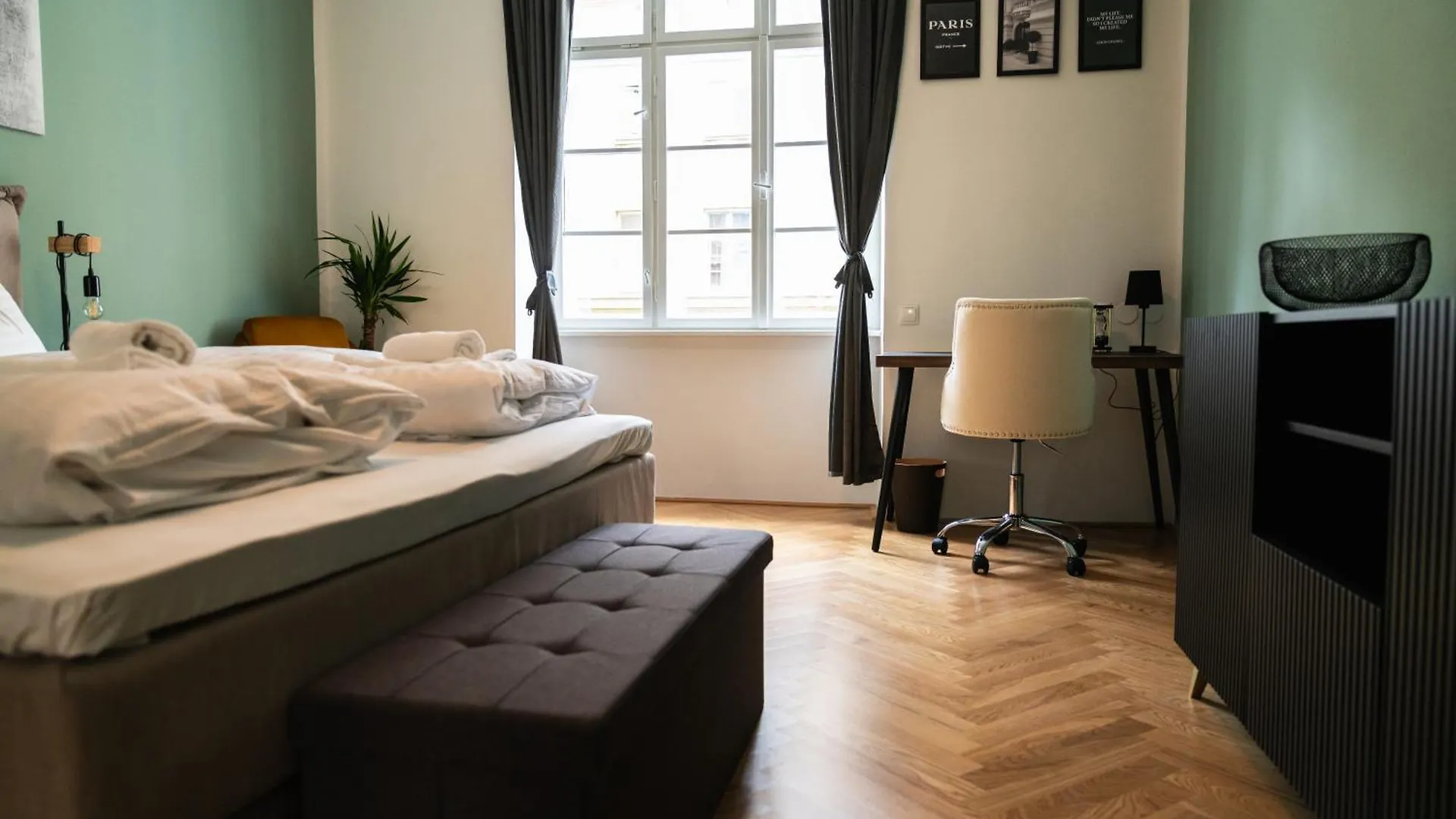 Apartment Vienna City: Live, Work, Play